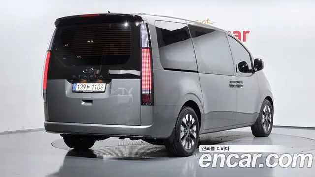Hyundai Staria — Фото автомобиля 2