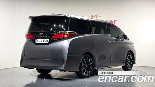 Toyota Alphard 4th Gen — Фото автомобиля 2