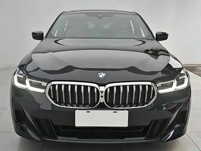BMW 6 Series Gran Turismo — Фото автомобиля 2