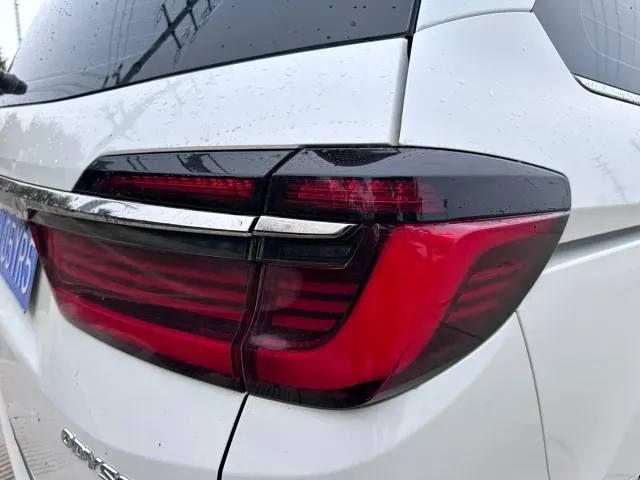 Honda Odyssey — Фото автомобиля 11