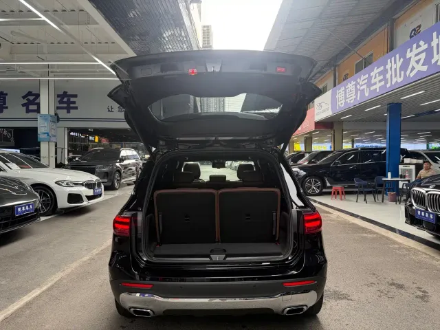 Mercedes-Benz GLB-Class — Фото автомобиля 21