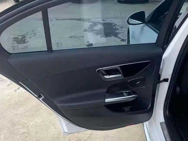 Mercedes-Benz C-Class — Фото автомобиля 11