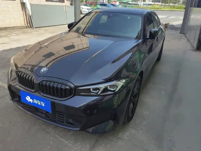 Фотография автомобиля — BMW 3 Series
