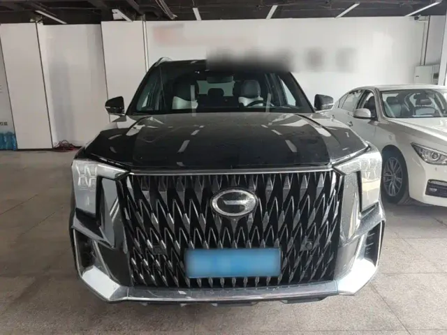 GAC Trumpchi GS8 — Фото автомобиля 2