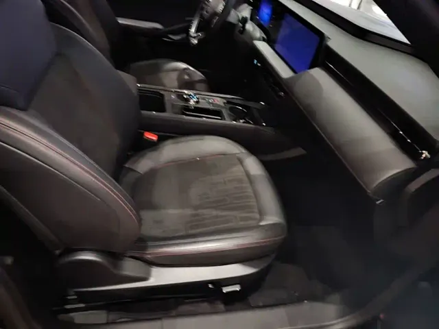 Ford Mondeo — Фото автомобиля 24