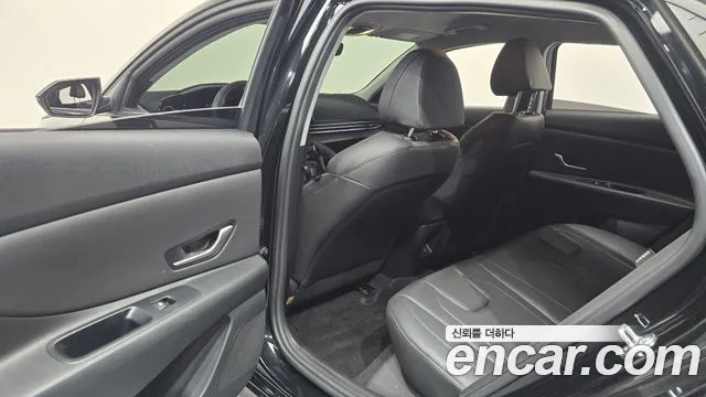 Hyundai AVANTE Новый Avante (CN7) — Фото автомобиля 28
