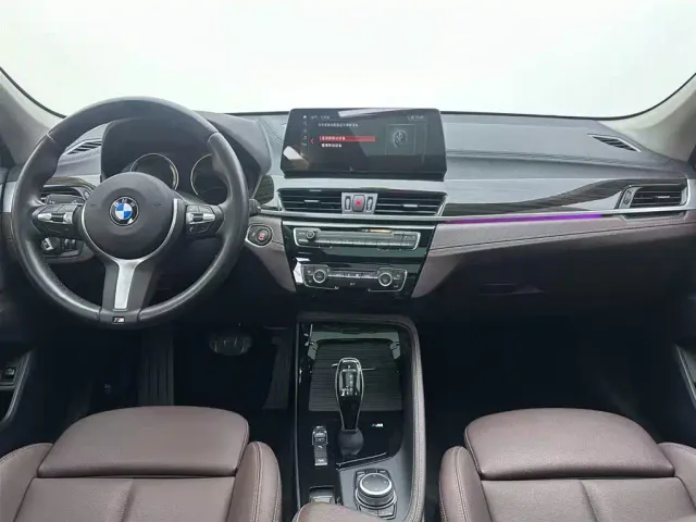 BMW X1 — Фото автомобиля 7