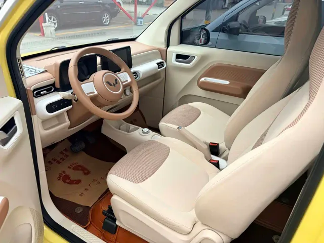 Wuling Hongguang Mini EV — Фото автомобиля 8