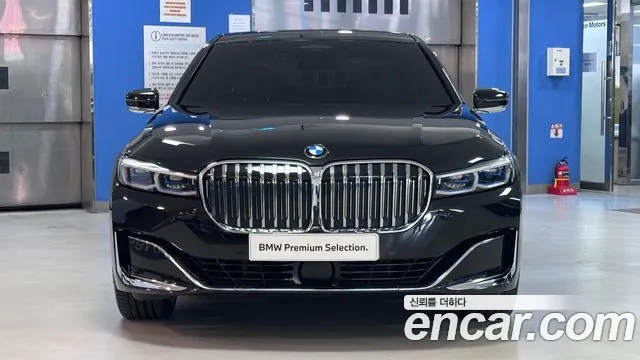 BMW 7 Series G11 — Фото автомобиля 3