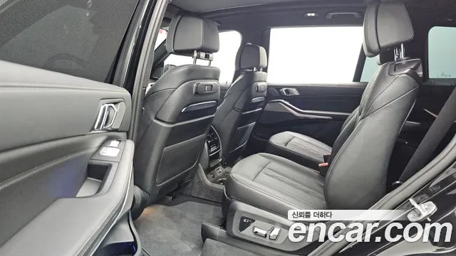 BMW X7 G07 — Фото автомобиля 17