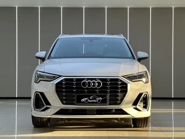 Audi Q3 — Фото автомобиля 2