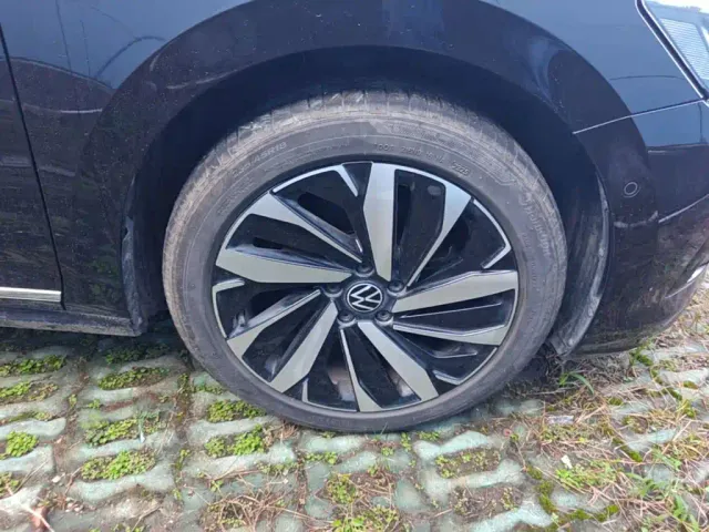 Volkswagen Passat — Фото автомобиля 11