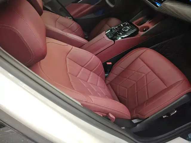 BMW 5 Series — Фото автомобиля 24