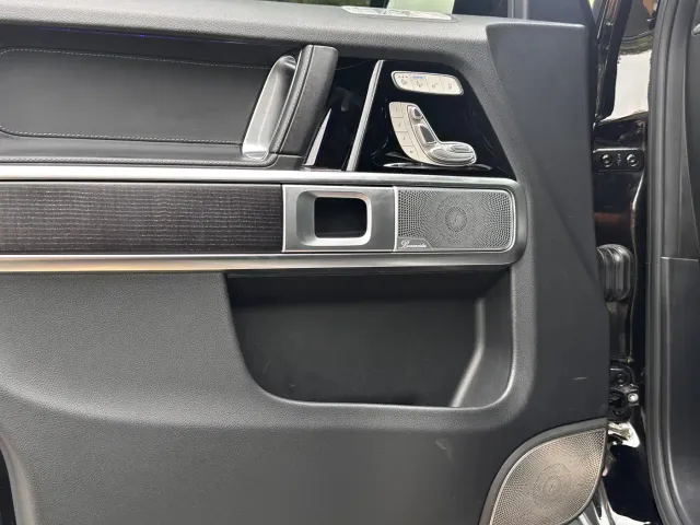 Mercedes-Benz G-Class — Фото автомобиля 17