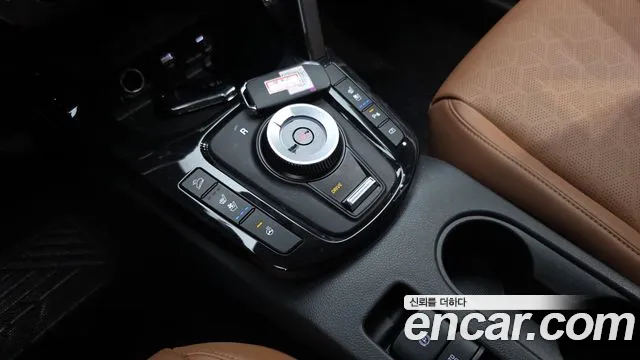 Kia Seltos New — Фото автомобиля 12