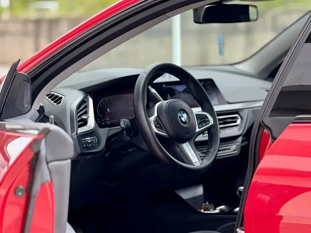BMW BMW 2 Series (Import) 2021 225i 4-Door Gran Coupe M Sport Shadow Edition — Фото автомобиля 6