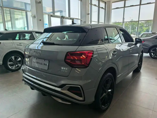 Audi Q2L — Фото автомобиля 15