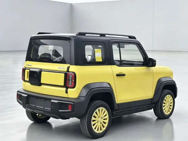 Baojun Yep — Фото автомобиля 8