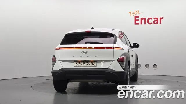 Hyundai Kona SX2 — Фото автомобиля 4