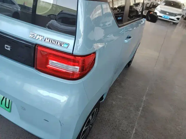 Wuling Hongguang Mini EV — Фото автомобиля 7