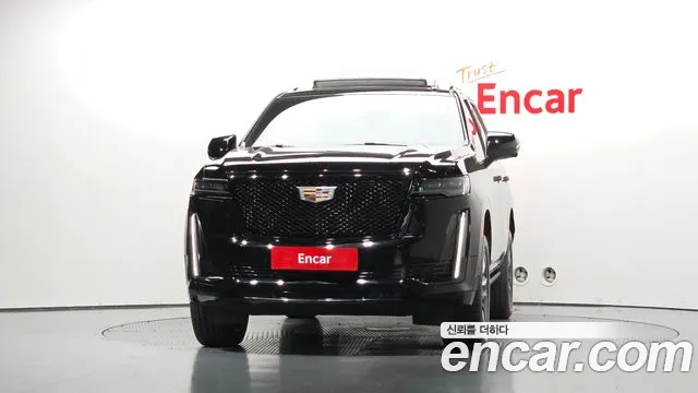 Cadillac Escalade Generation 5 — Фото автомобиля 3