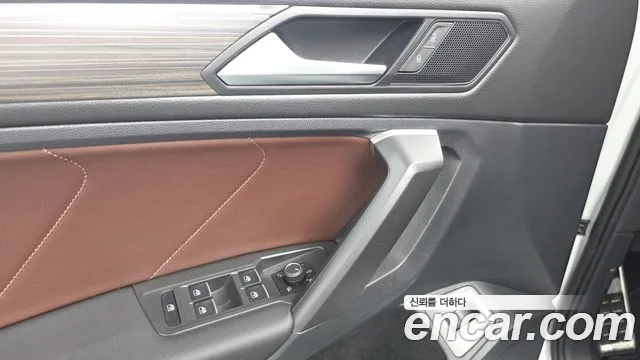 Volkswagen Tiguan — Фото автомобиля 29