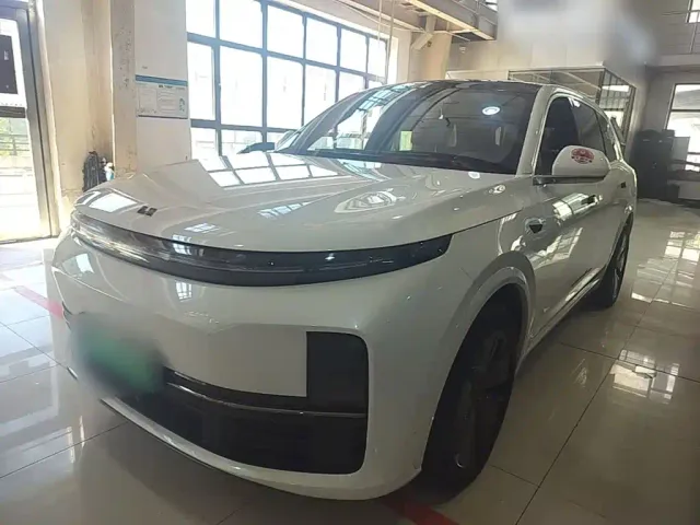 Фотография автомобиля — Li Auto L7