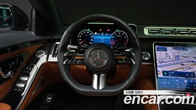 Mercedes-Benz S-Class — Фото автомобиля 3