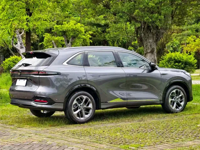 Changan CS75 Plus — Фото автомобиля 4