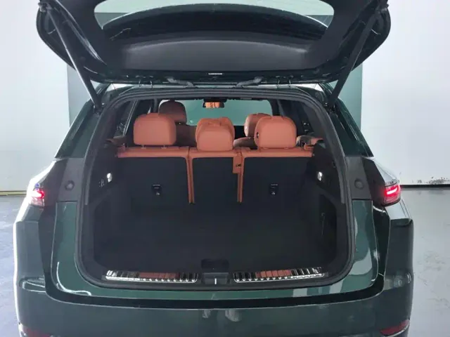 Li Auto L7 — Фото автомобиля 4
