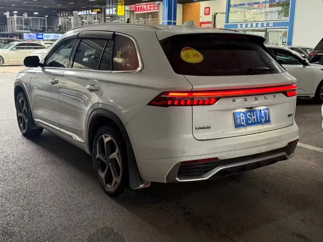 Geely Xingyue L — Фото автомобиля 9