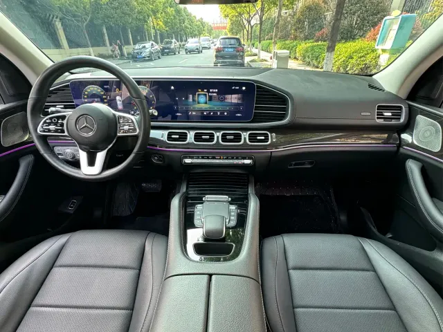 Mercedes-Benz GLE-Class — Фото автомобиля 9