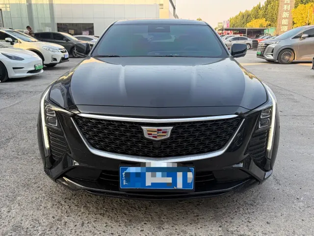 Cadillac CT5 — Фото автомобиля 2