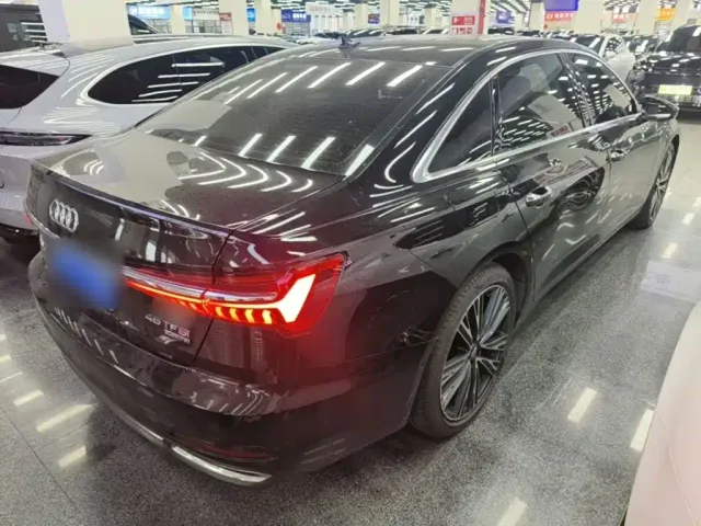 Audi A6L — Фото автомобиля 6