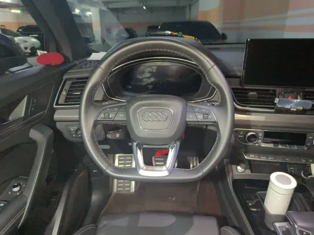 Audi Q5L — Фото автомобиля 6