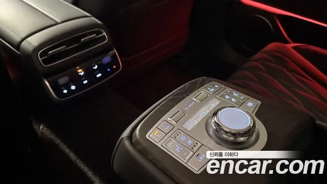 Genesis G80 RG3 — Фото автомобиля 14