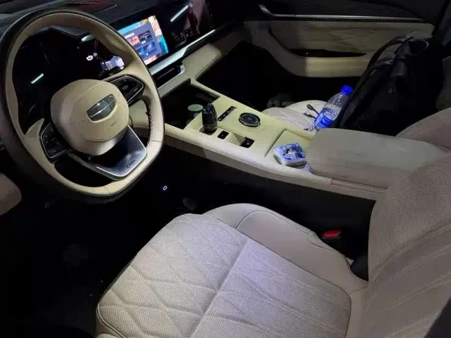 Geely Xingyue L — Фото автомобиля 5