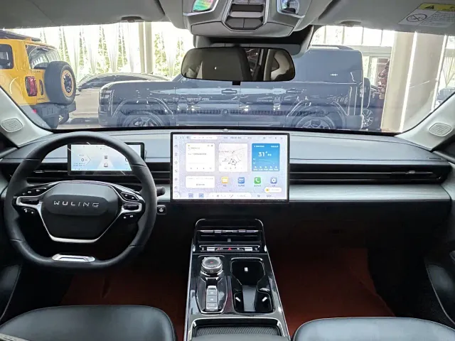 Wuling Starlight — Фото автомобиля 17