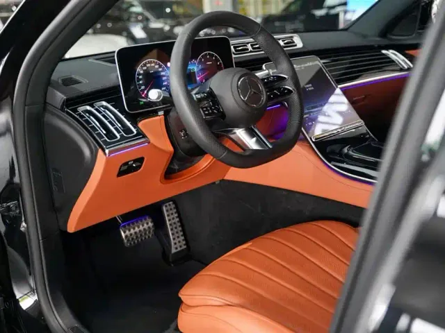 Mercedes-Benz S-Class — Фото автомобиля 11