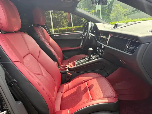 Porsche Macan — Фото автомобиля 5
