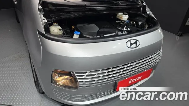 Hyundai Staria — Фото автомобиля 9