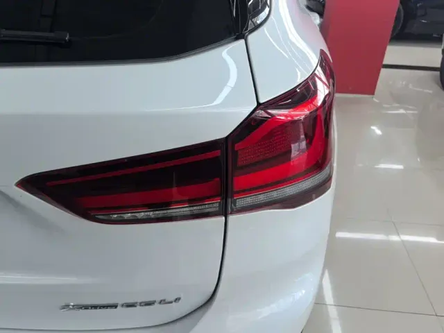 BMW X1 — Фото автомобиля 7