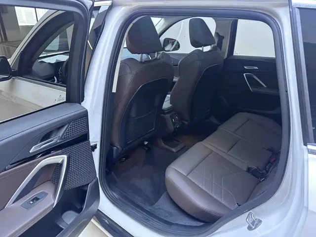 BMW X1 — Фото автомобиля 9