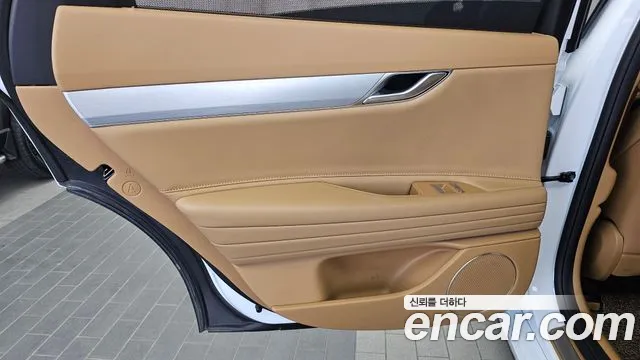 Genesis G80 RG3 — Фото автомобиля 14