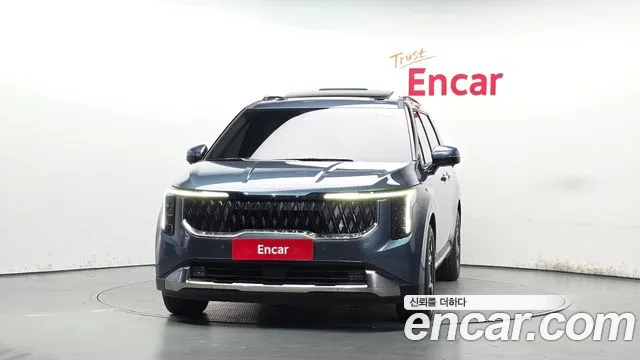 Kia Carnival Generation 4 — Фото автомобиля 3