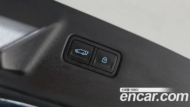 Hyundai Santafe Santa Fe (MX5) Бензин 2.5T 2WD — Фото автомобиля 12