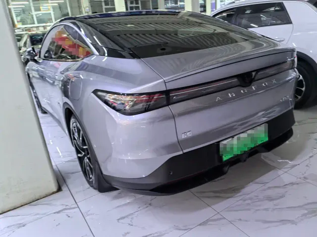ARCFOX Arcfox Alpha S5 2024 560MAX 185kW — Фото автомобиля 4