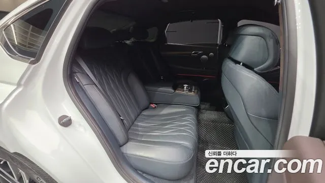 Genesis G80 Бензин 2.5 турбо 2WD — Фото автомобиля 28