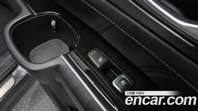 Kia Sorento Sorento 4-е поколение Бензин 2.5T 2WD — Фото автомобиля 18