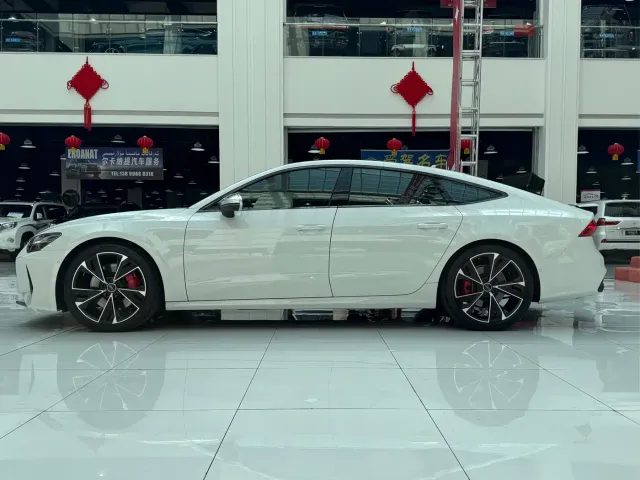 Audi A7 — Фото автомобиля 7